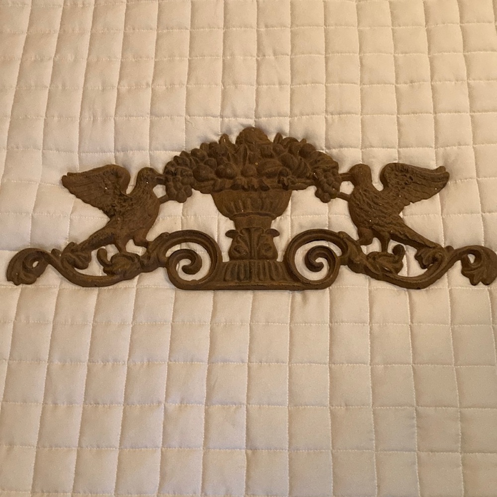 Rustic Brown Wall Decor with Birds